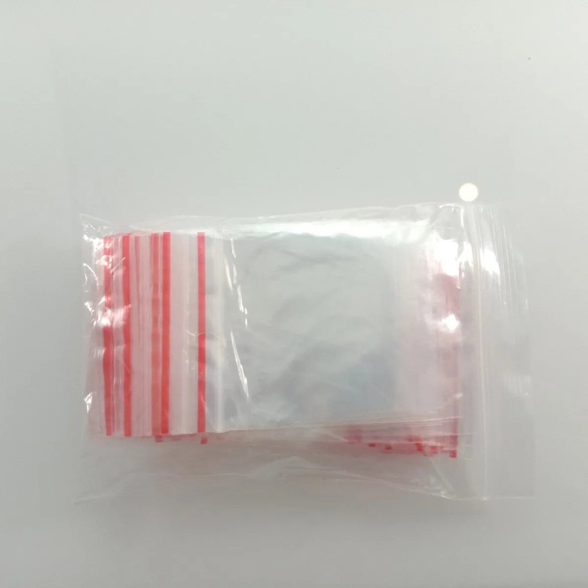 100pcs Clipseal Satchels 5x7cm Small Plastic Zip Bags Thin