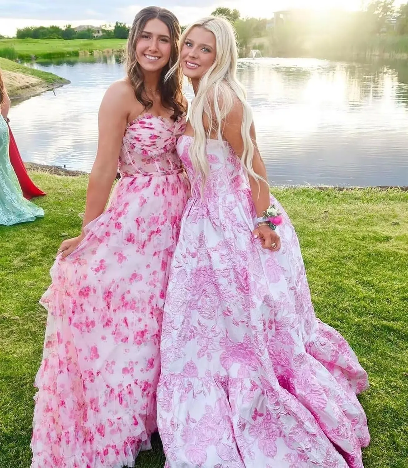 Floral Satin Prom Dresses for Women Strapless Jacquard Corset Formal Evening Party Gowns with Pockets