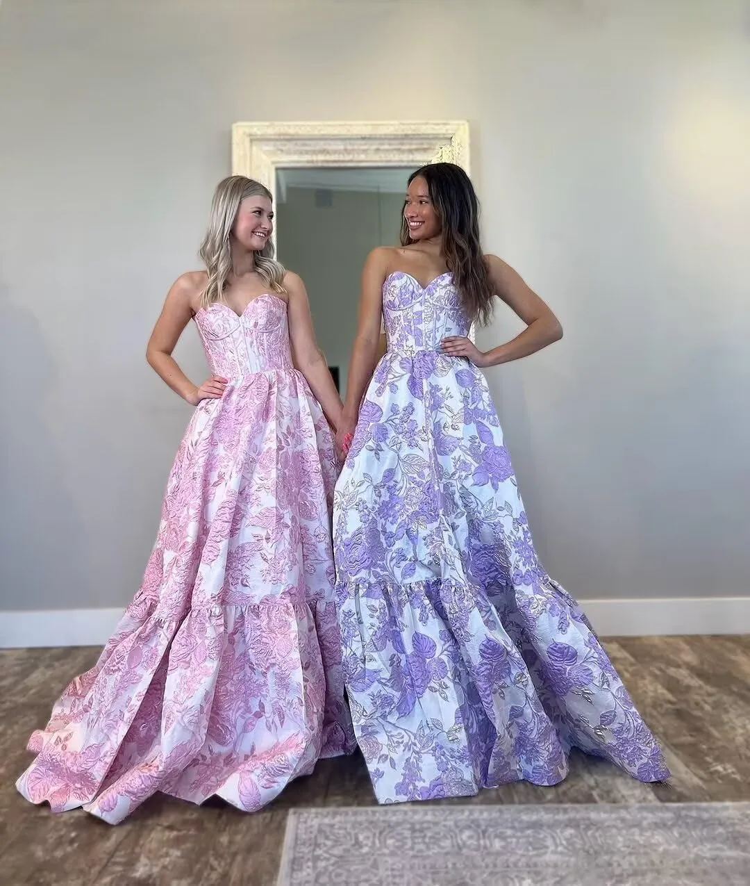 Floral Satin Prom Dresses for Women Strapless Jacquard Corset Formal Evening Party Gowns with Pockets