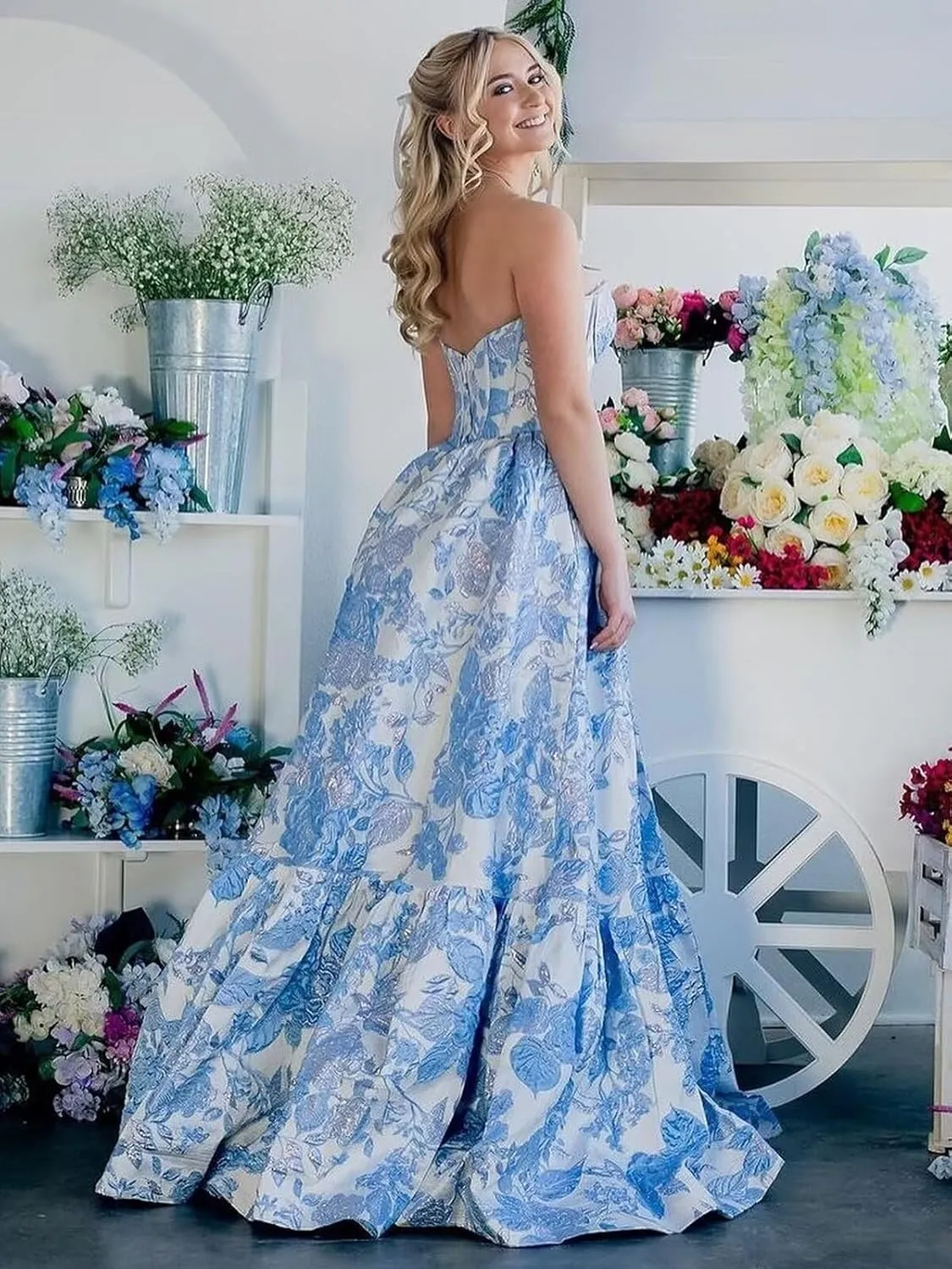 Floral Satin Prom Dresses for Women Strapless Jacquard Corset Formal Evening Party Gowns with Pockets
