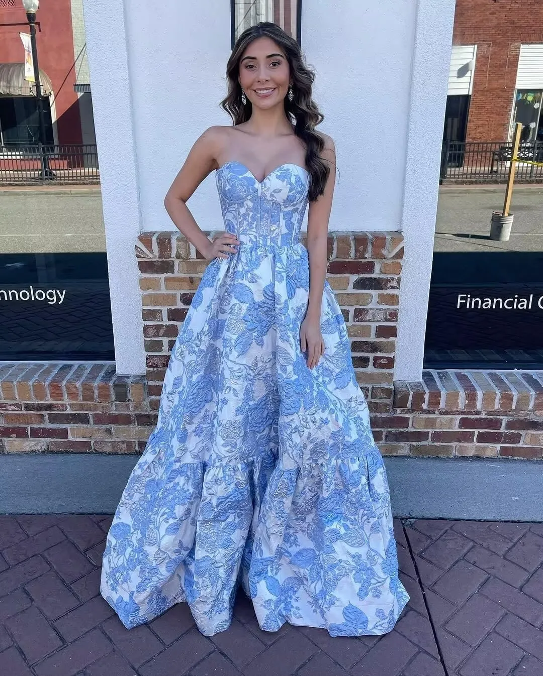 Floral Satin Prom Dresses for Women Strapless Jacquard Corset Formal Evening Party Gowns with Pockets