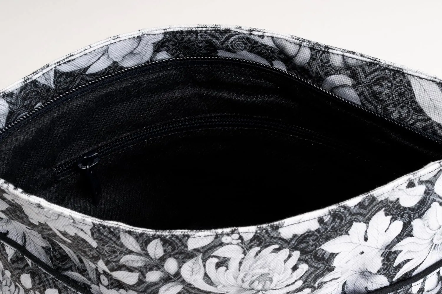 Maison d' Hermine Cross Body Bag Cotton Adjustable Shoulder Strap Hand Bag Tote purse with Zippered & Slip Pockets