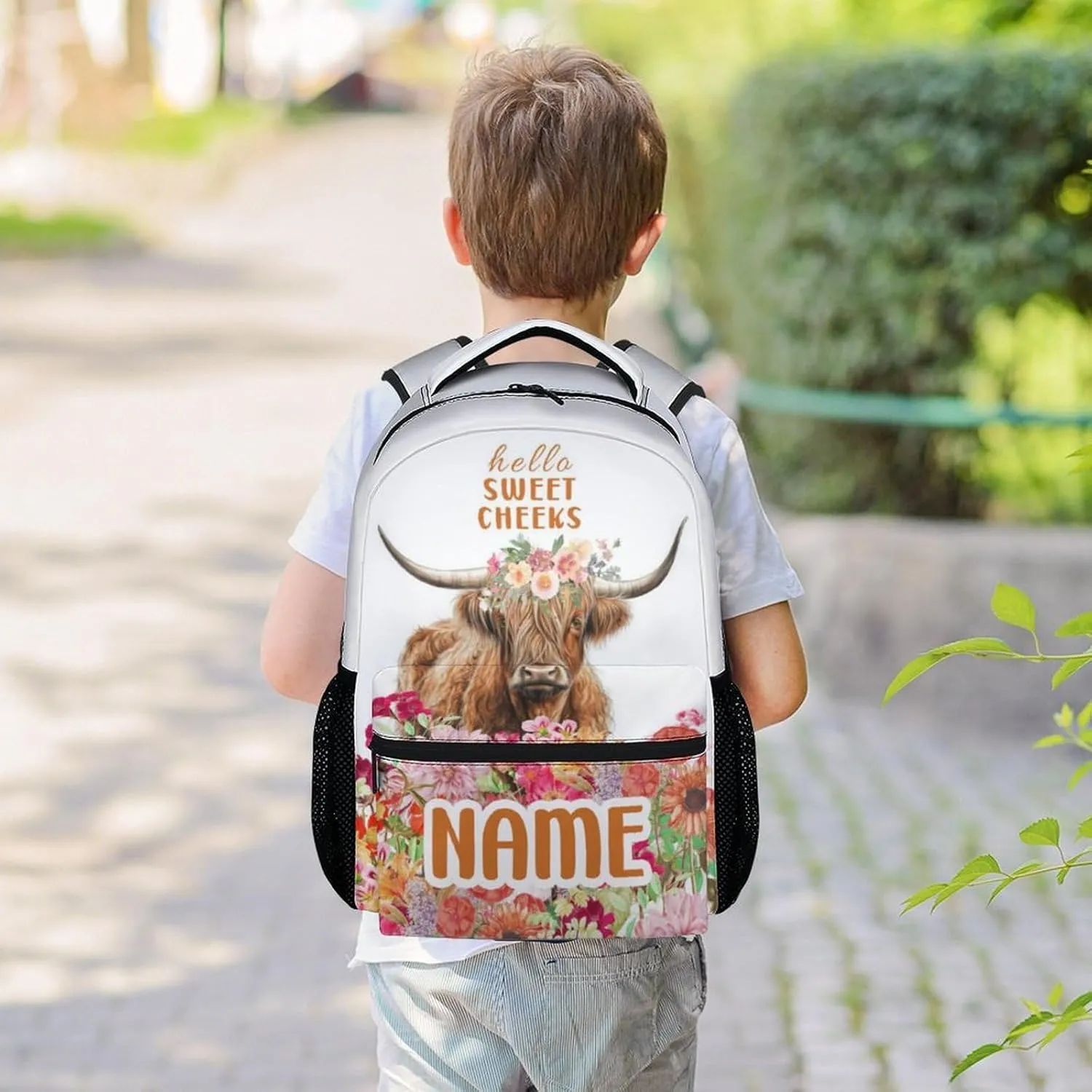 Mercuryelf Personalized Highland Cow Backpack for Girls Boys, 16 Inch White Backpacks for School, Trendy Lightweight Bookbag for Kids