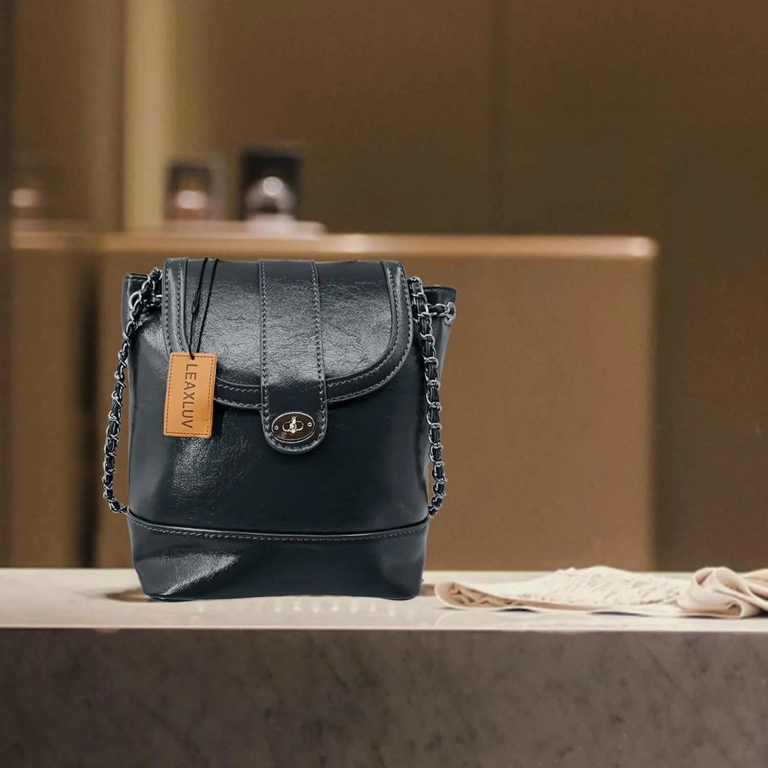 Mini Backpack Handbag for Women, Fashionable Vegan Leather Shoulder Bag with Metallic Chain Strap Drawstring