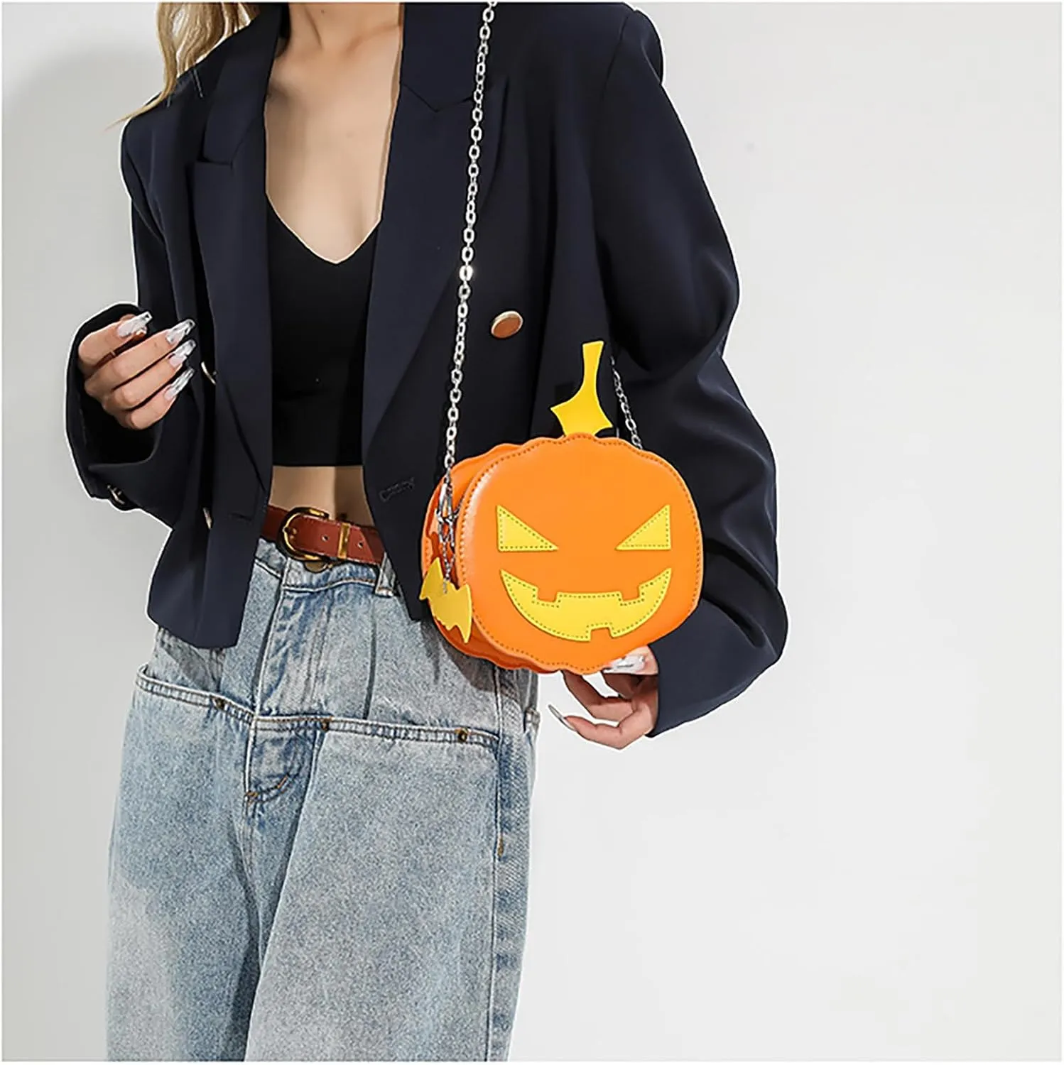 Women's Novelty Mini Chain Bags Halloween Pumpkin Shoulder Bag Cute Spooky Crossbody Bag Gift Idea